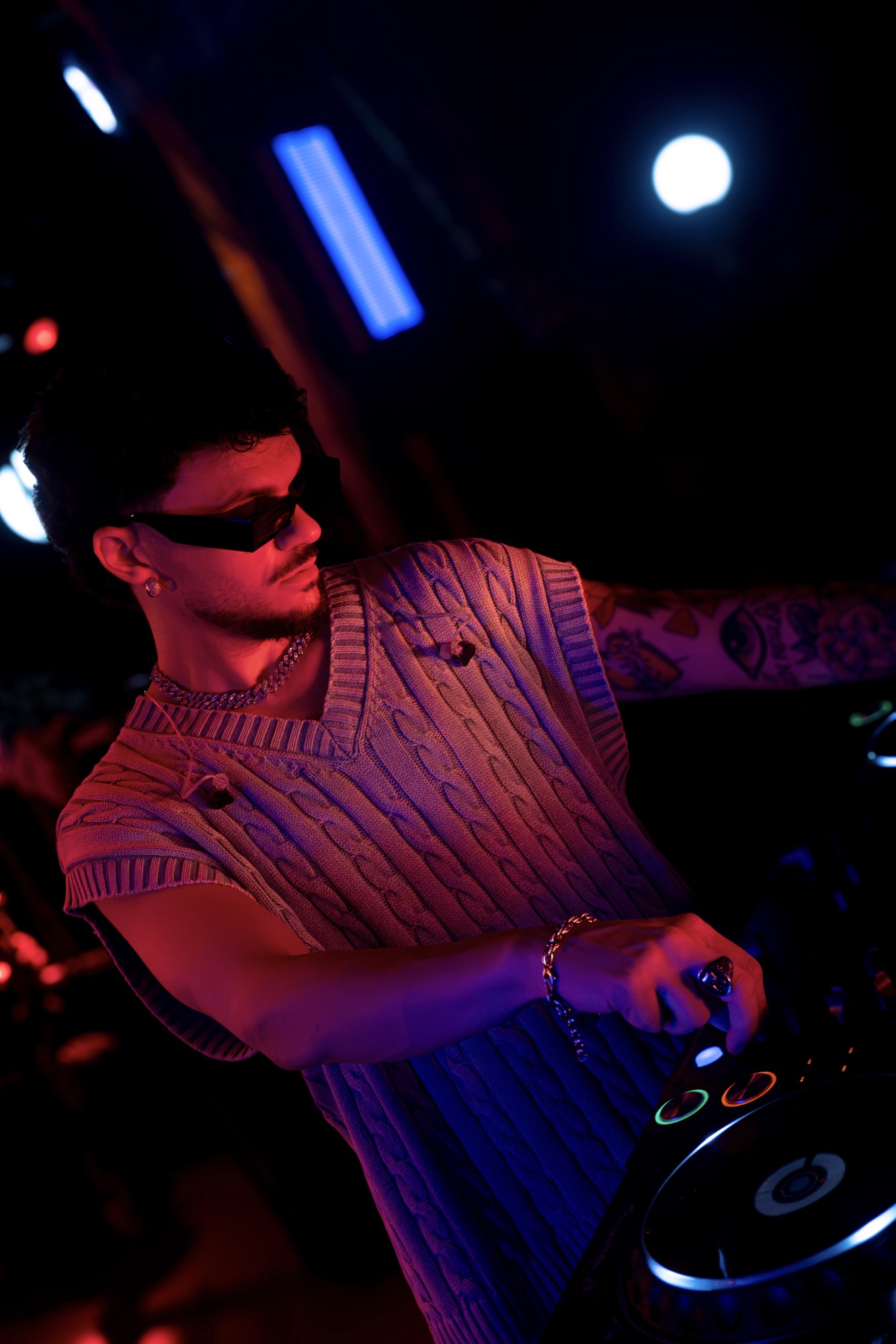 RYAAN live 6